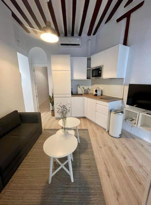 Appartement Centrico Apt 7Pax En Anton Martin/Centro De Madrid Extérieur photo